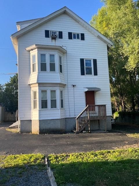 Commercial at 732 High Street, Cumberland, photo 7 of 7