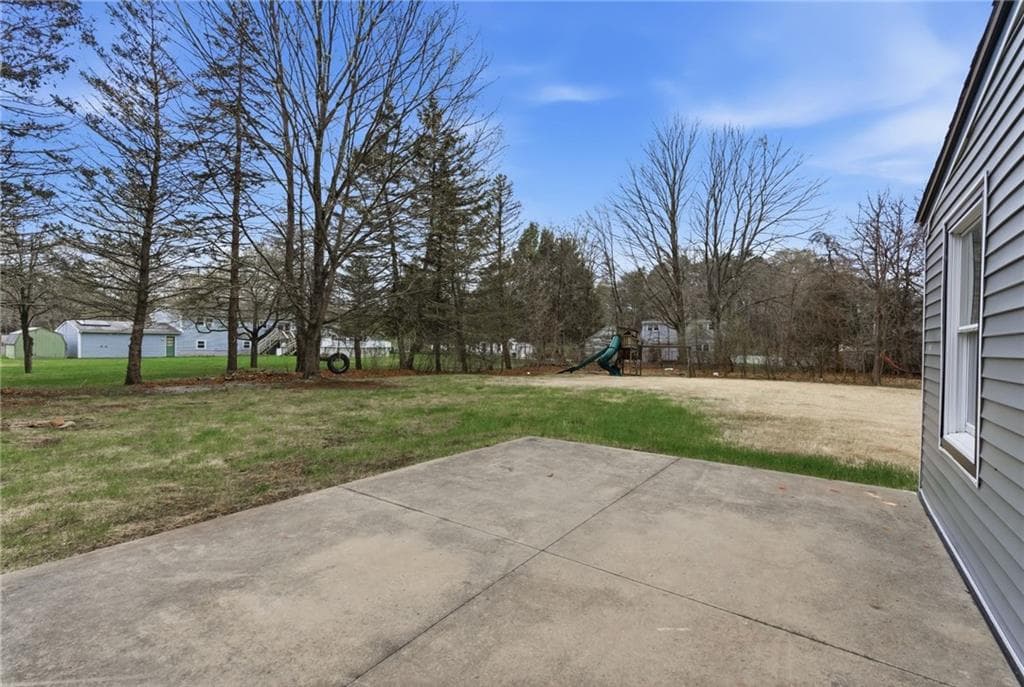 169 Central Avenue photo 32