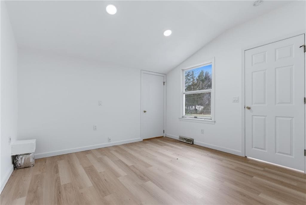 169 Central Avenue photo 15
