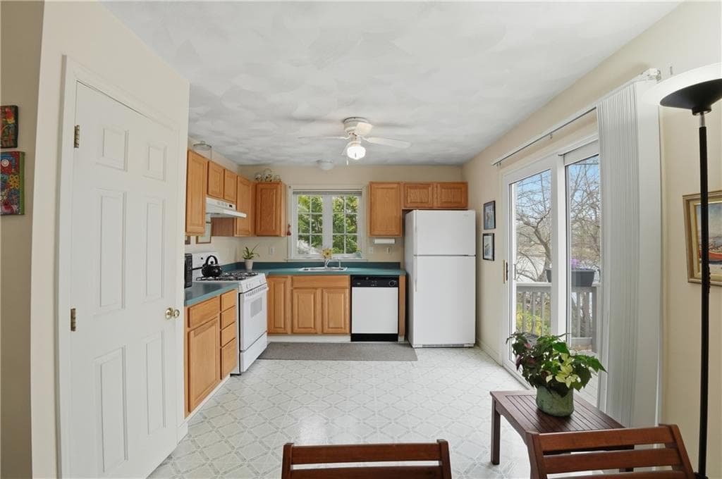 140 Beacon Park Drive photo 13