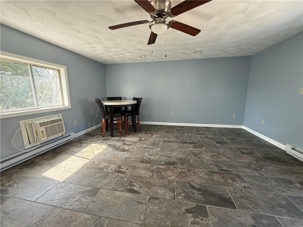 300 Smithfield Road UNIT 5-53 photo 4
