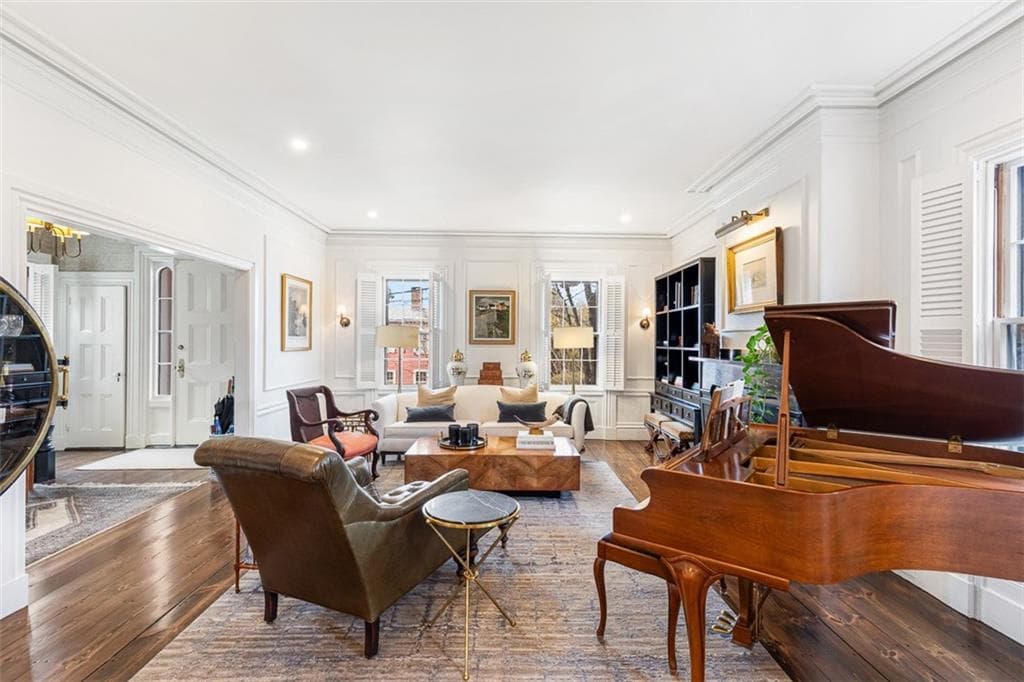 101 Congdon Street photo 6