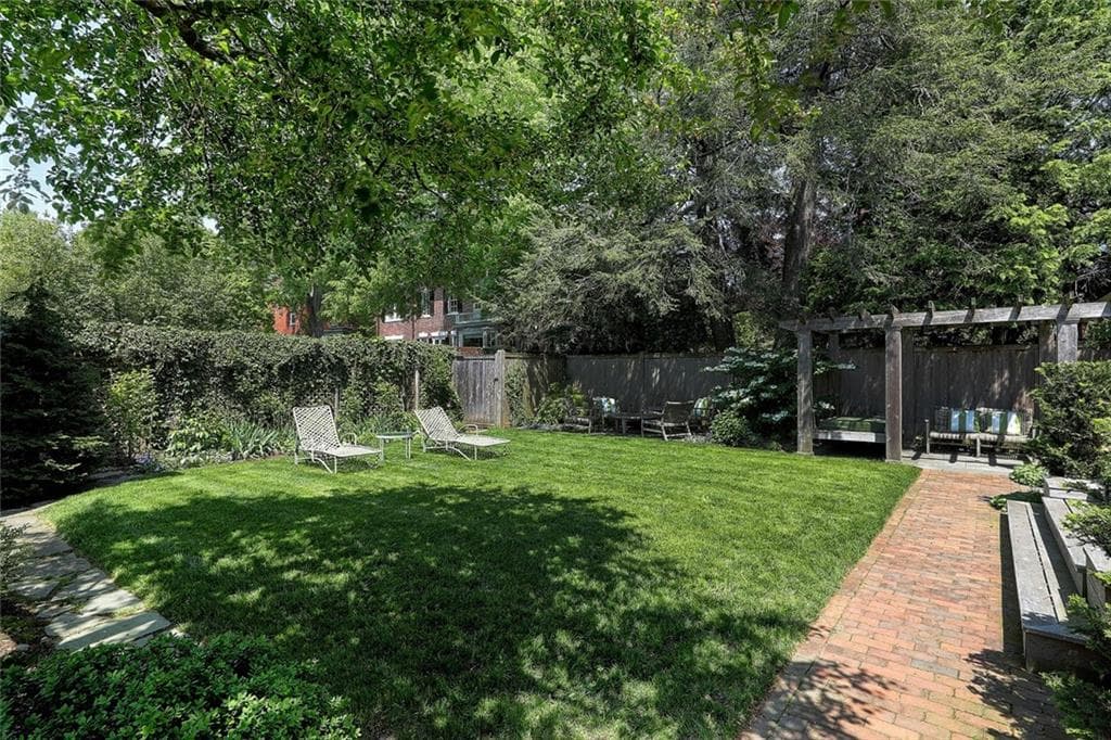 101 Congdon Street photo 47