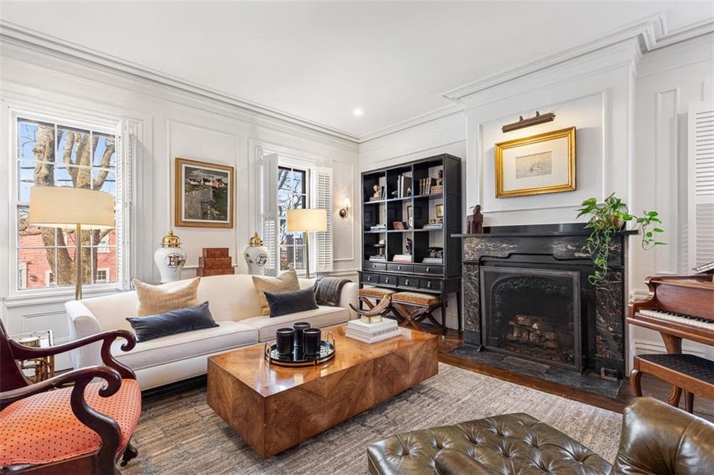 101 Congdon Street photo 5