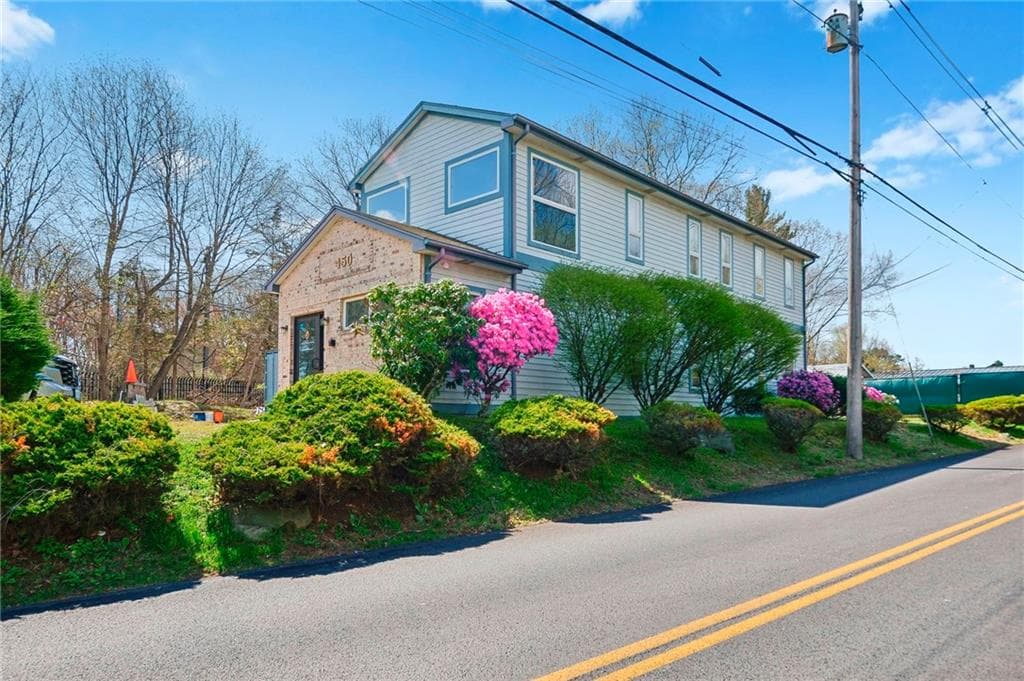 450 Old Baptist Road photo 3