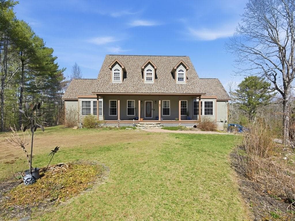 272 Nicholas Road