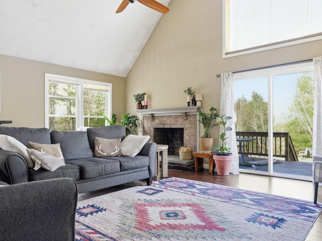 Single Family Residence at 272 Nicholas Road, Coventry, photo 9 of 29