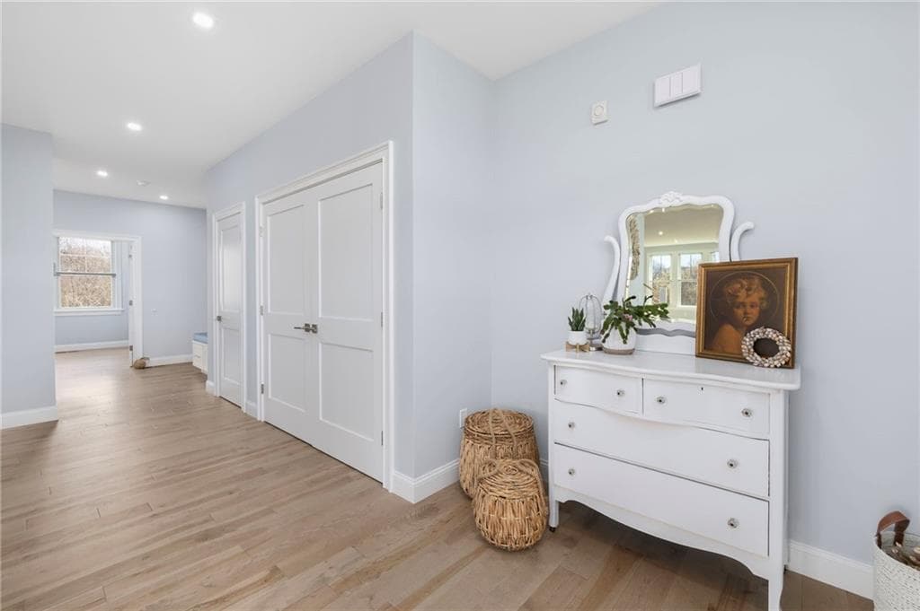 1046 Ocean Road photo 5