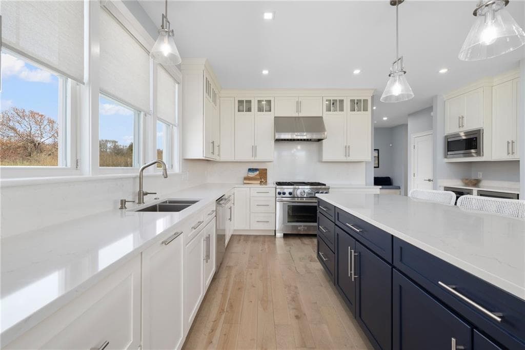 1046 Ocean Road photo 10