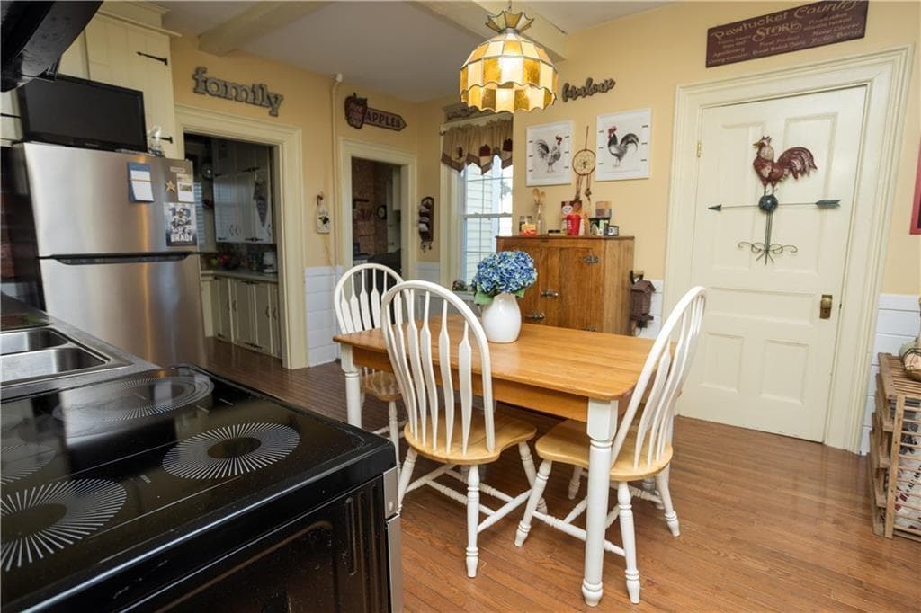 Single Family Residence at 70 Woodland Road, Woonsocket, photo 5 of 40