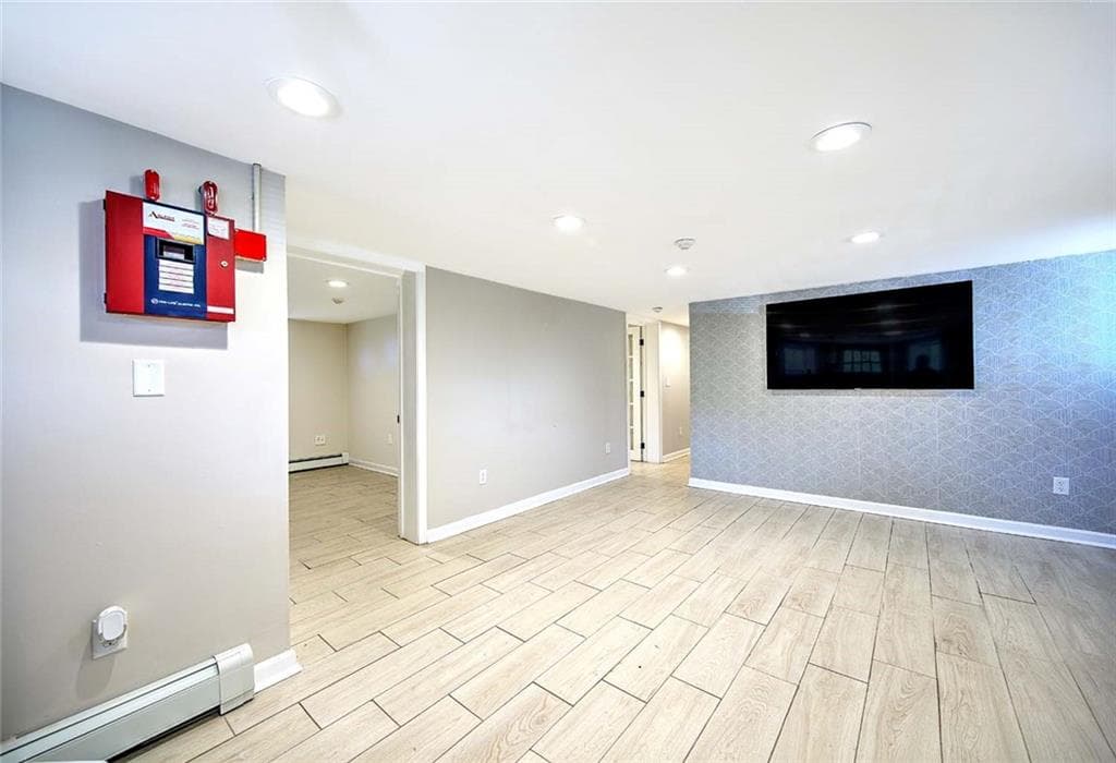 80 Pitman Street UNIT 4 photo 6