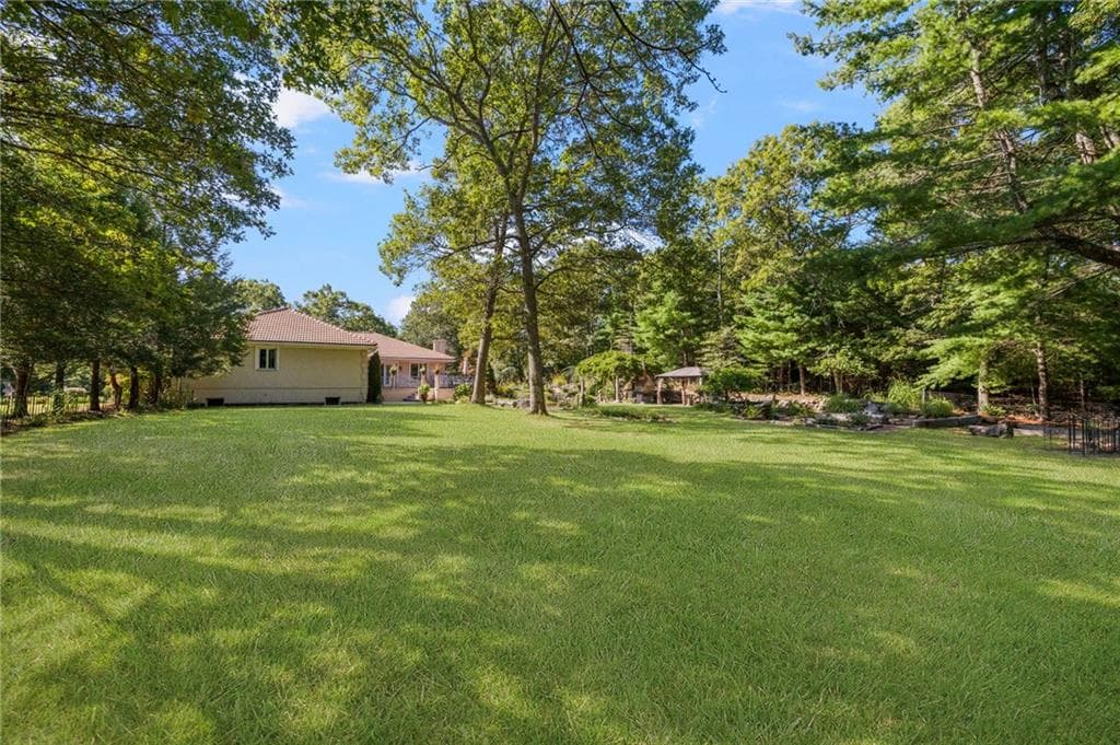22 Brook View Drive photo 45