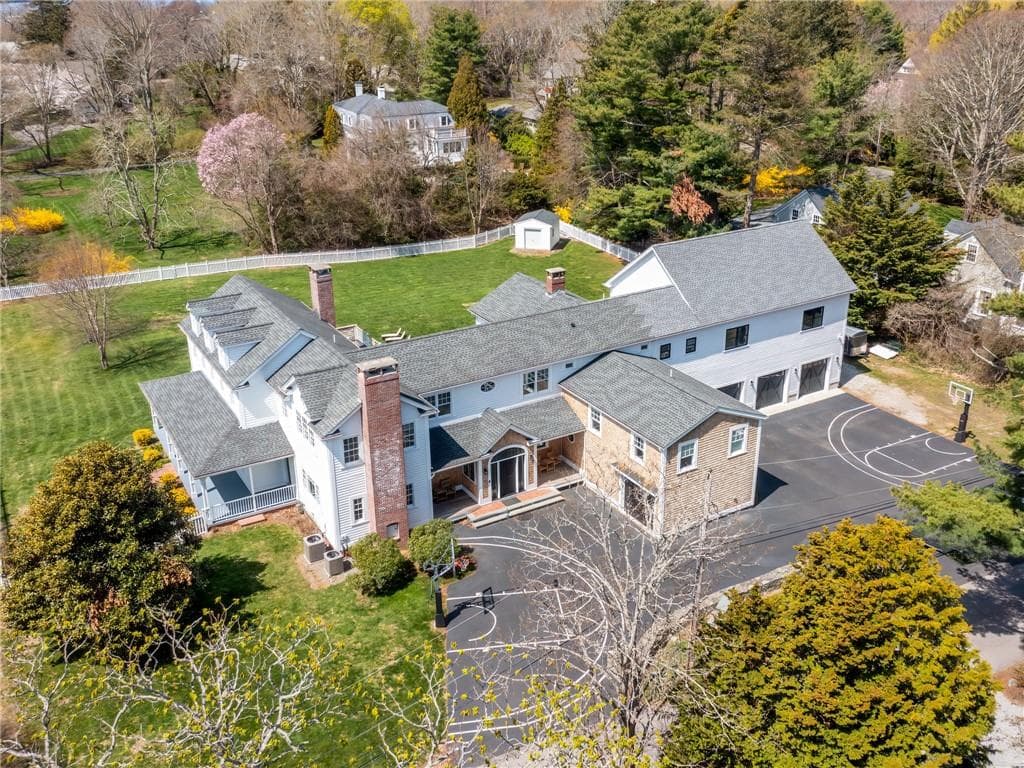 116 Nayatt Road photo 2