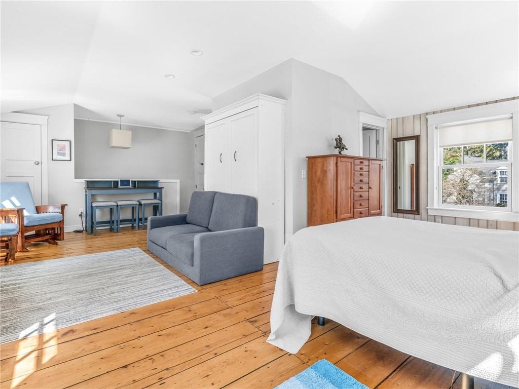 116 Nayatt Road photo 40