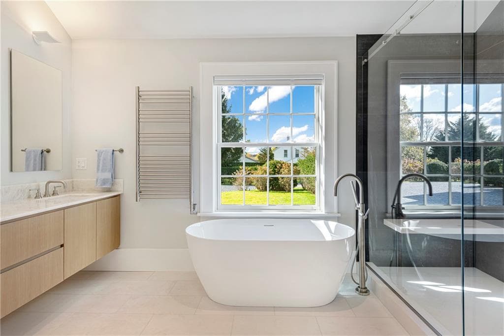 424 Third Beach Road photo 31