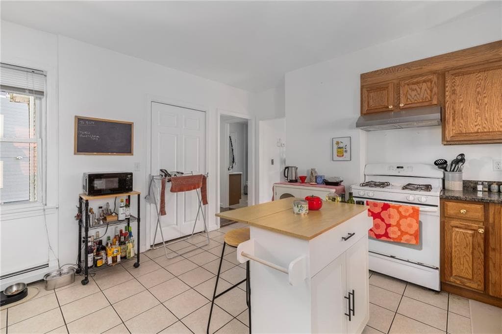 Multi Family at 89 Knowles Street, Providence, photo 37 of 46