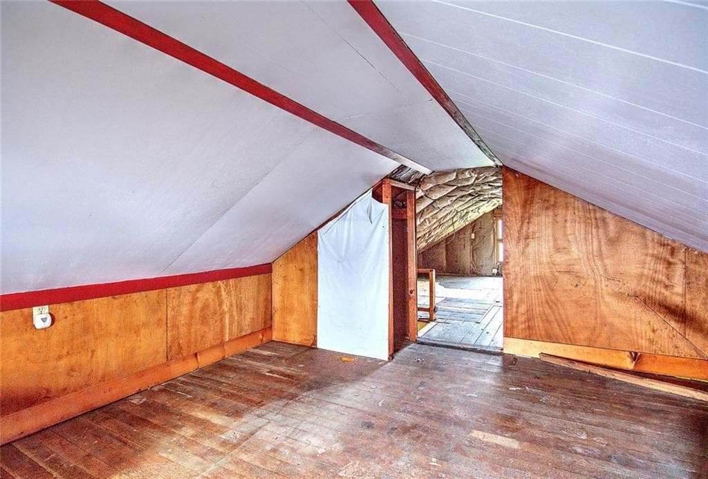 35 Hanson Road photo 22