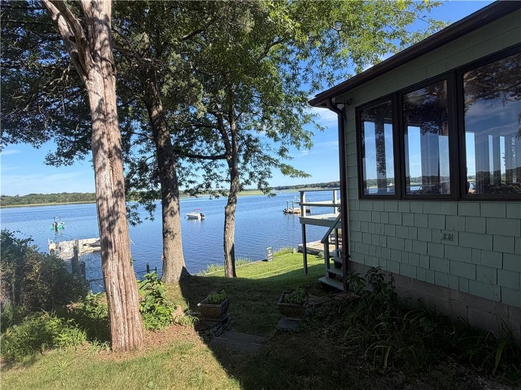 35 Hanson Road photo 3