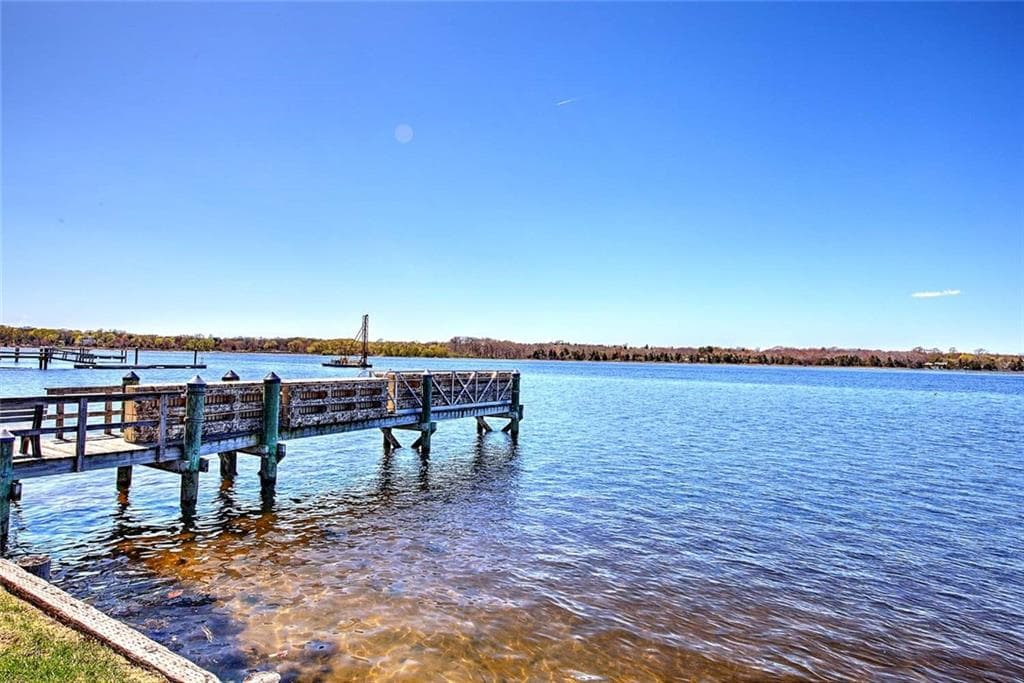 35 Hanson Road photo 29