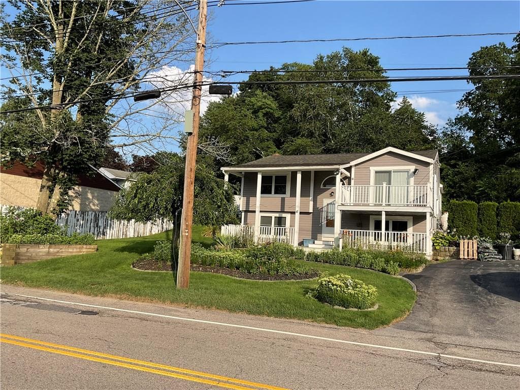 6 Pilgrim Avenue