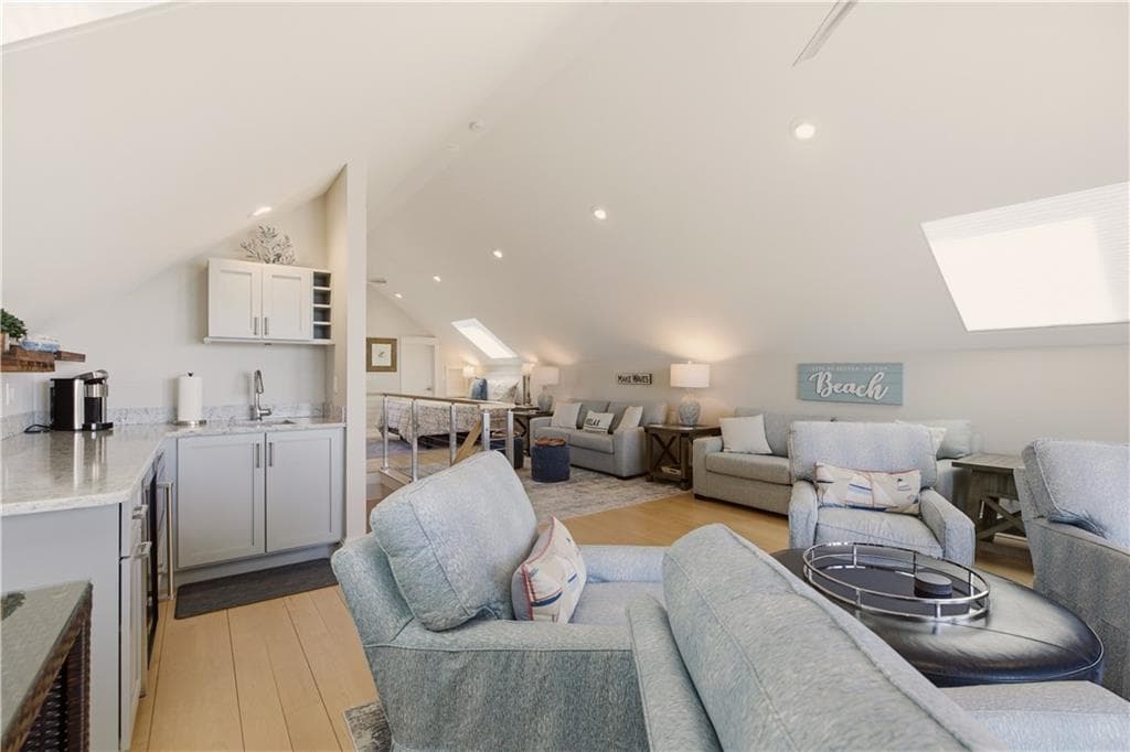 57 Tuckerman Avenue photo 43