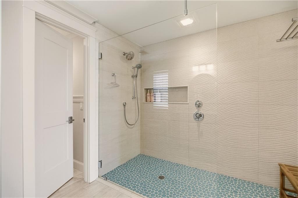 57 Tuckerman Avenue photo 29