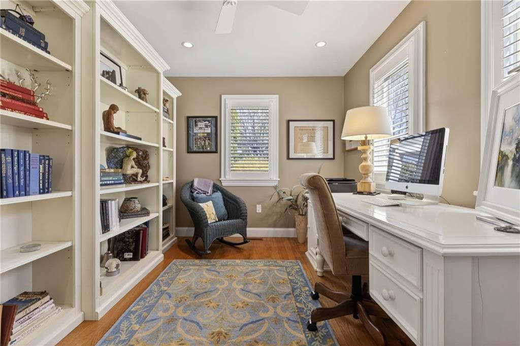 38 Pierce Avenue photo 23
