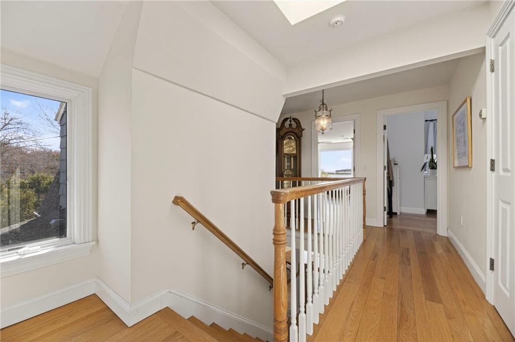 38 Pierce Avenue photo 26