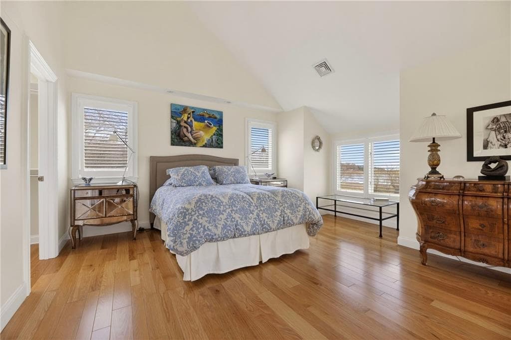 38 Pierce Avenue photo 28