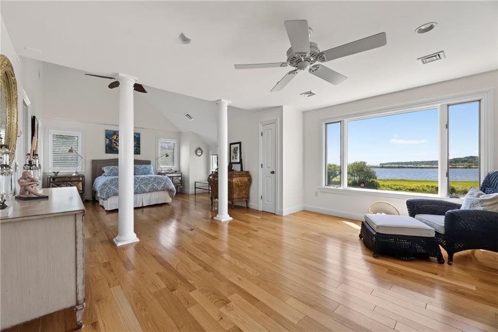 38 Pierce Avenue photo 30