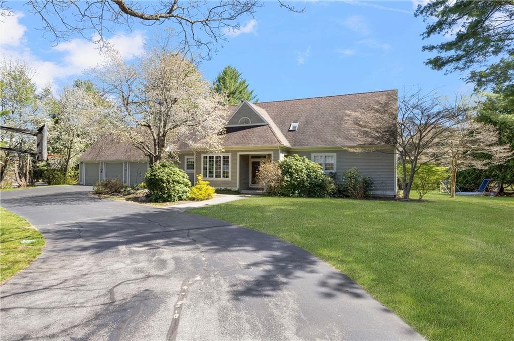 Single Family Residence at 110 Osprey Drive, East Greenwich, photo 42 of 44