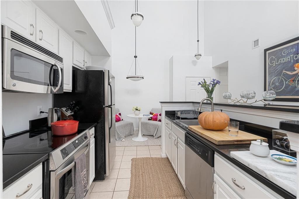Condominium at 1000 Providence Place UNIT 444, Providence, photo 4 of 25