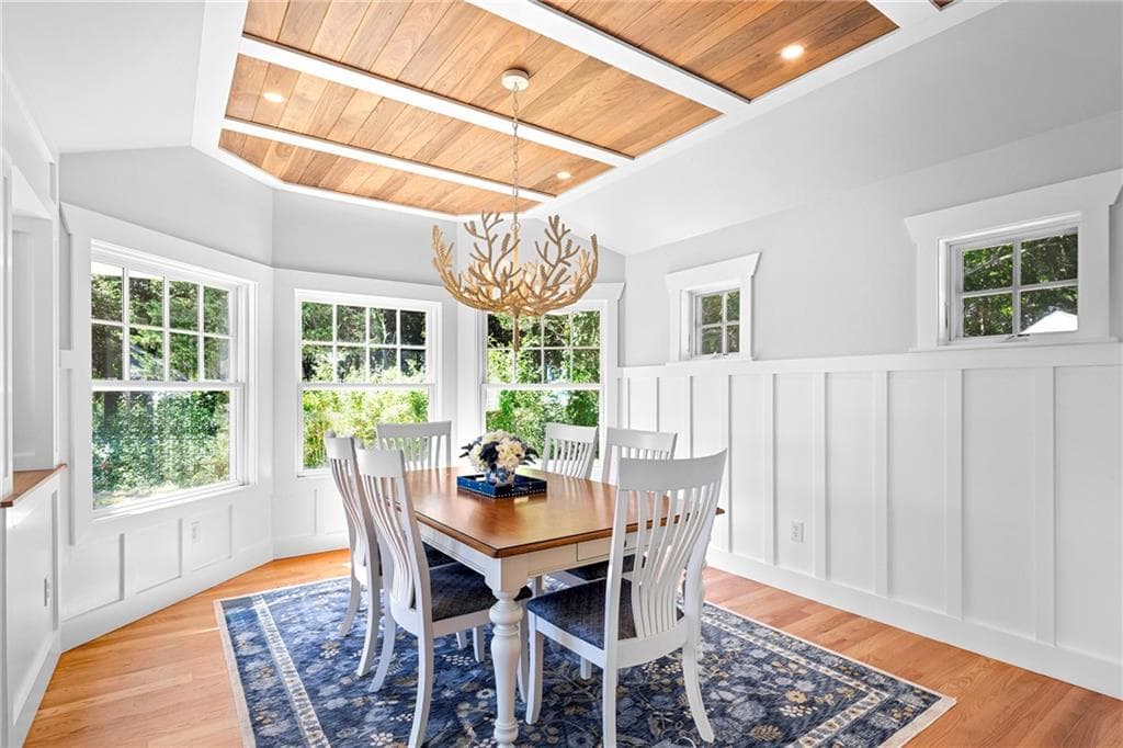 Single Family Residence at 115 Beavertail Road, Jamestown, photo 18 of 50
