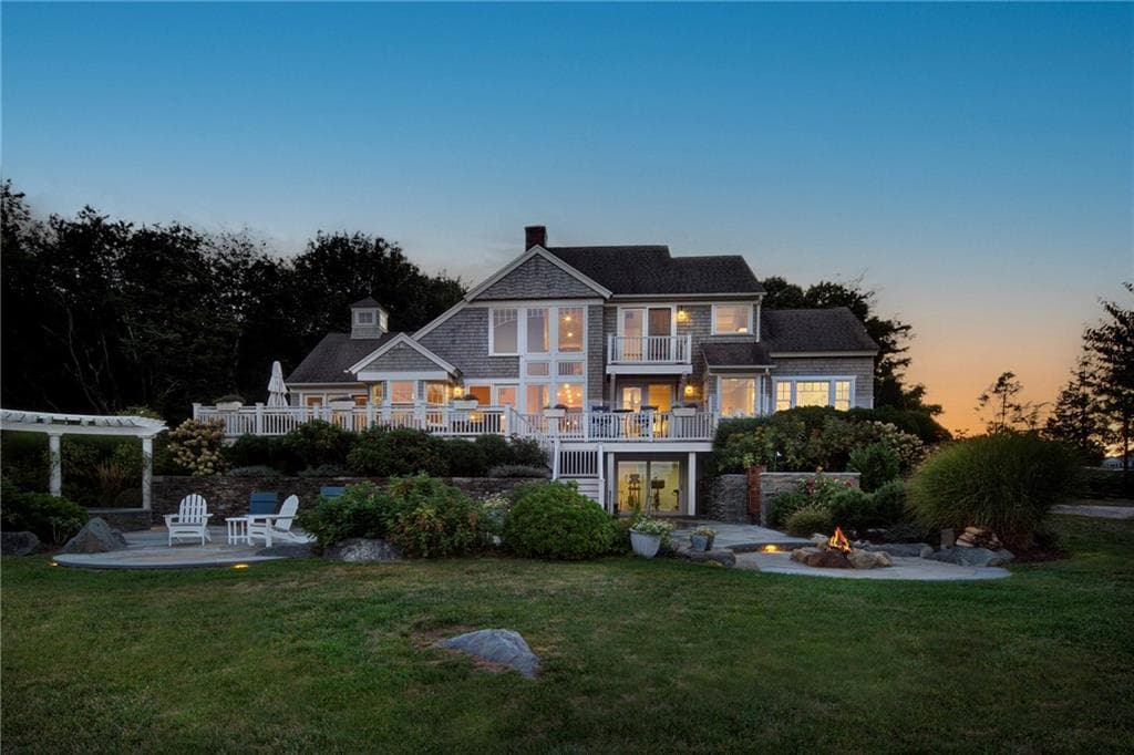 Single Family Residence at 115 Beavertail Road, Jamestown, photo 44 of 50