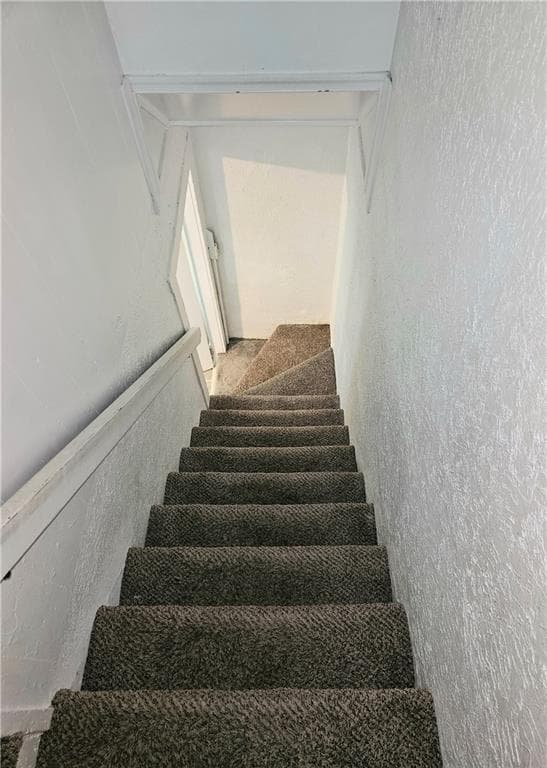1 Side Hill Street photo 17