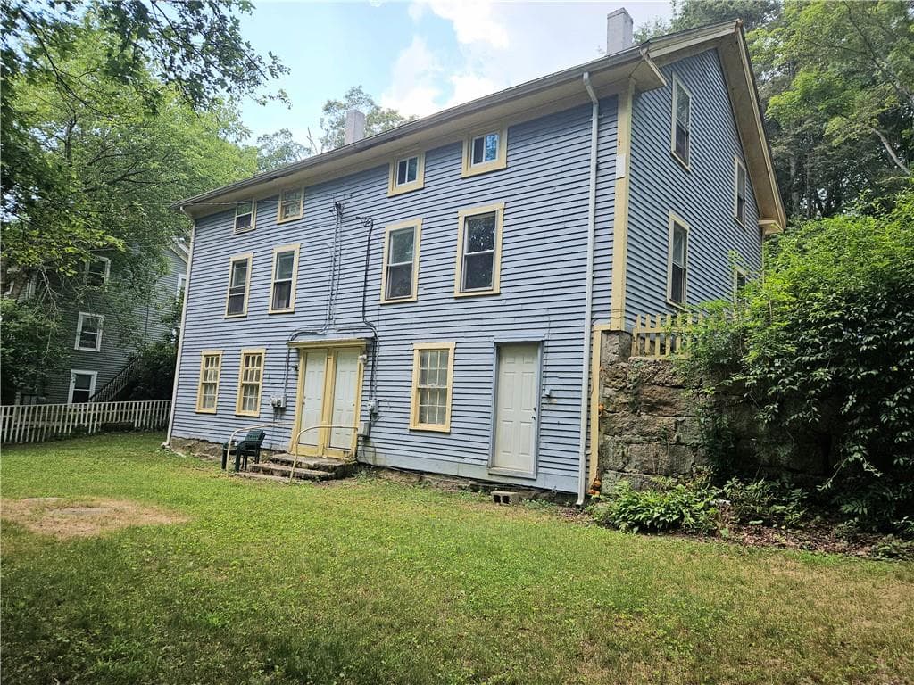 1 Side Hill Street photo 38