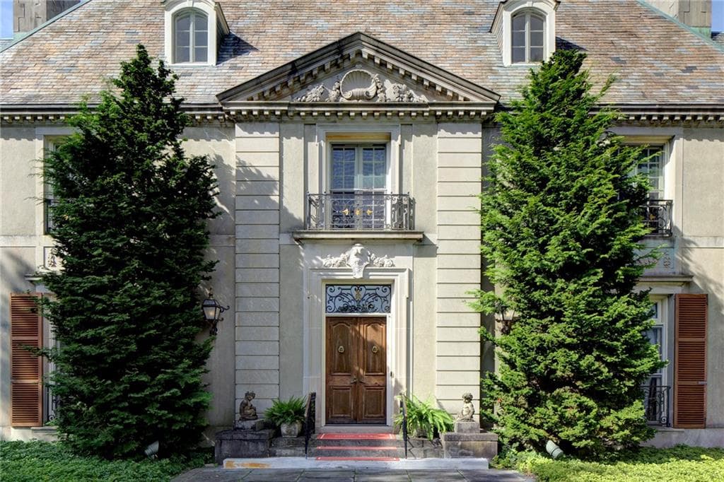 Single Family Residence at 601 Bellevue Avenue, Newport, photo 11 of 50