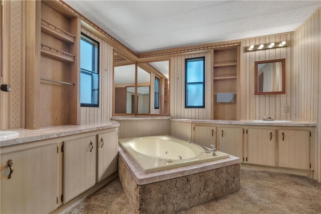 41 Leisure Way photo 11