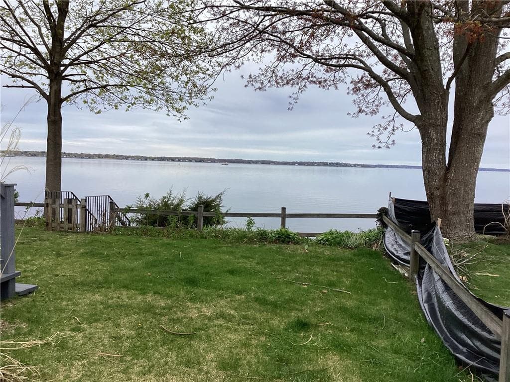 135 Namquid Drive photo 4