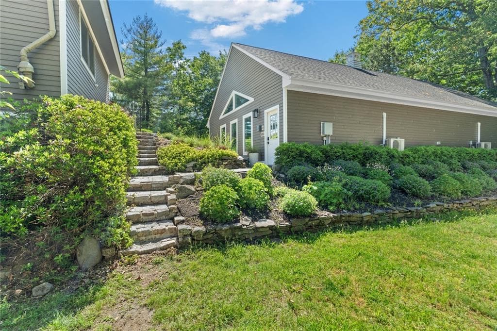 241 Perryville Road photo 6