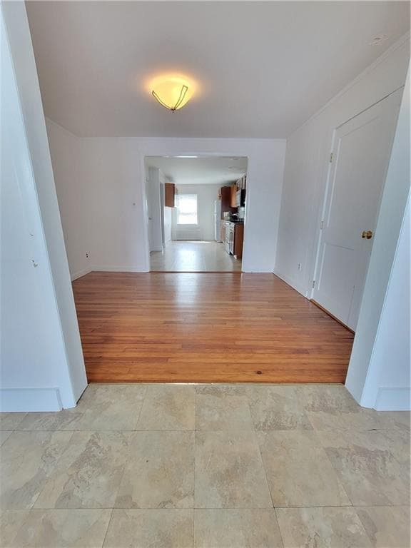 Multi Family at 38 Aquidneck Avenue, Portsmouth, photo 7 of 42