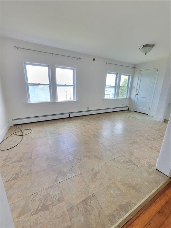 Multi Family at 38 Aquidneck Avenue, Portsmouth, photo 10 of 42