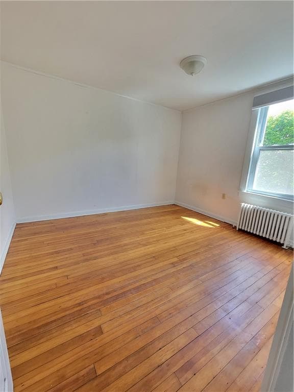 Multi Family at 38 Aquidneck Avenue, Portsmouth, photo 18 of 42