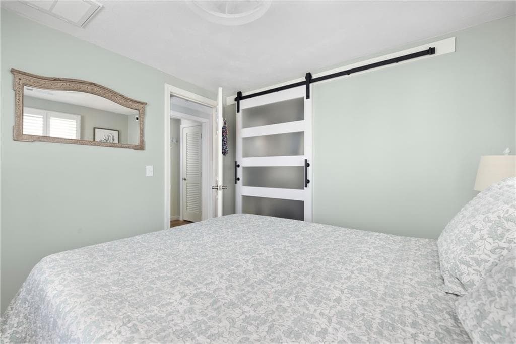 Single Family Residence at 18 Chestnut Avenue, Narragansett, photo 21 of 26