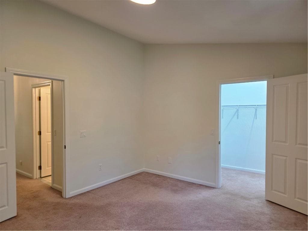 Condominium at 203 Dean Ridge Court, Cranston, photo 20 of 28