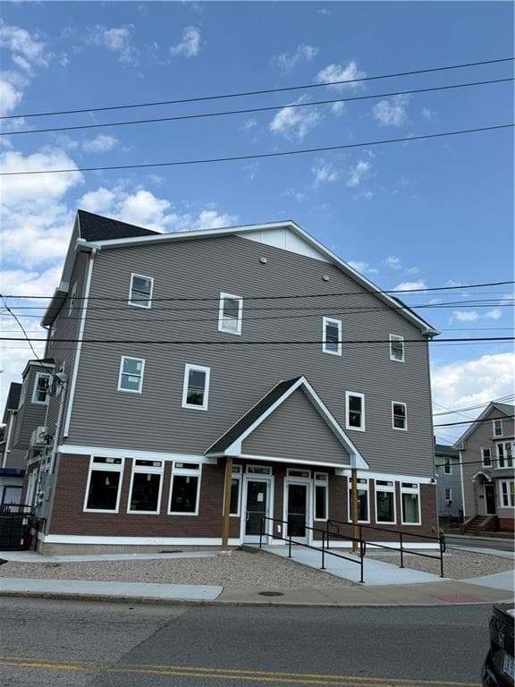 248 Hawkins Street photo 5