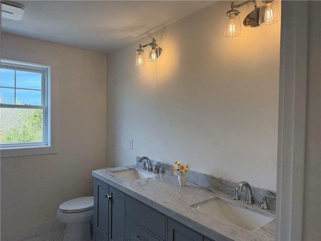 27 Massasoit Avenue photo 16