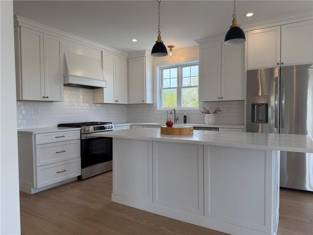 27 Massasoit Avenue photo 4