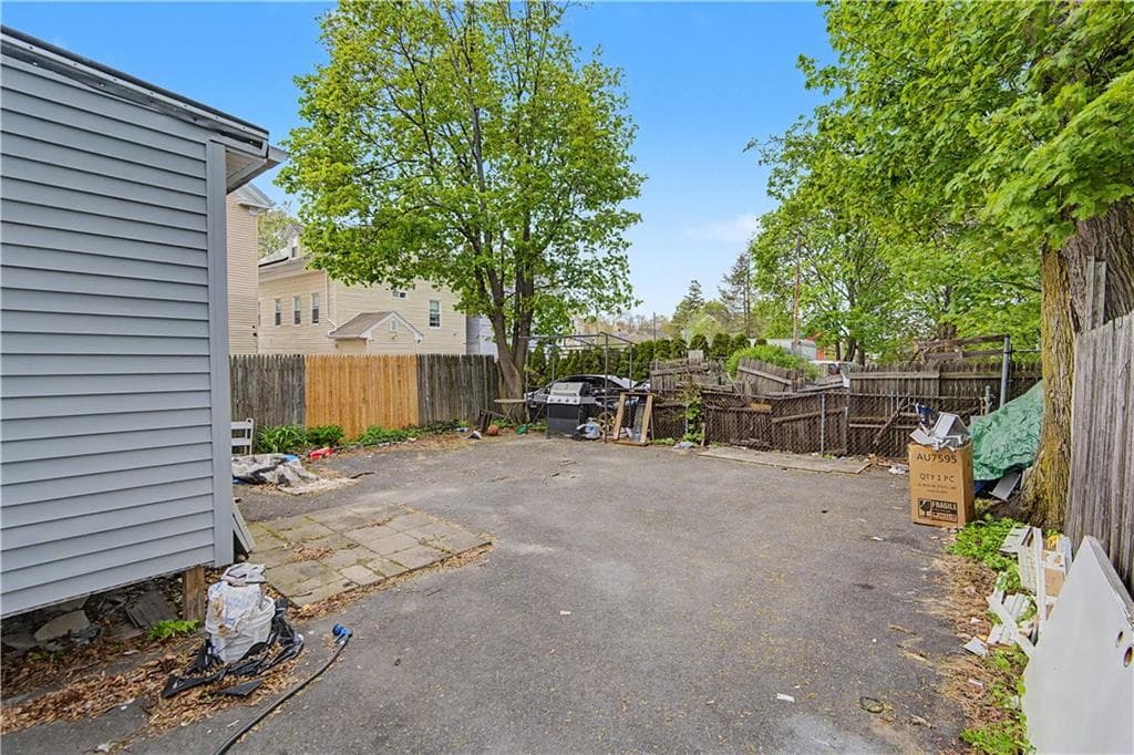 Multi Family at 1 2 Hale Street, Providence, photo 35 of 35