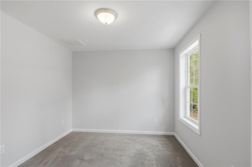 14 Elaine Drive photo 9